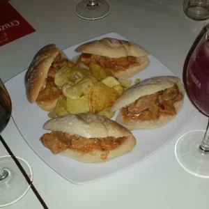 4-bocadillos-carne-en-salsa.webp